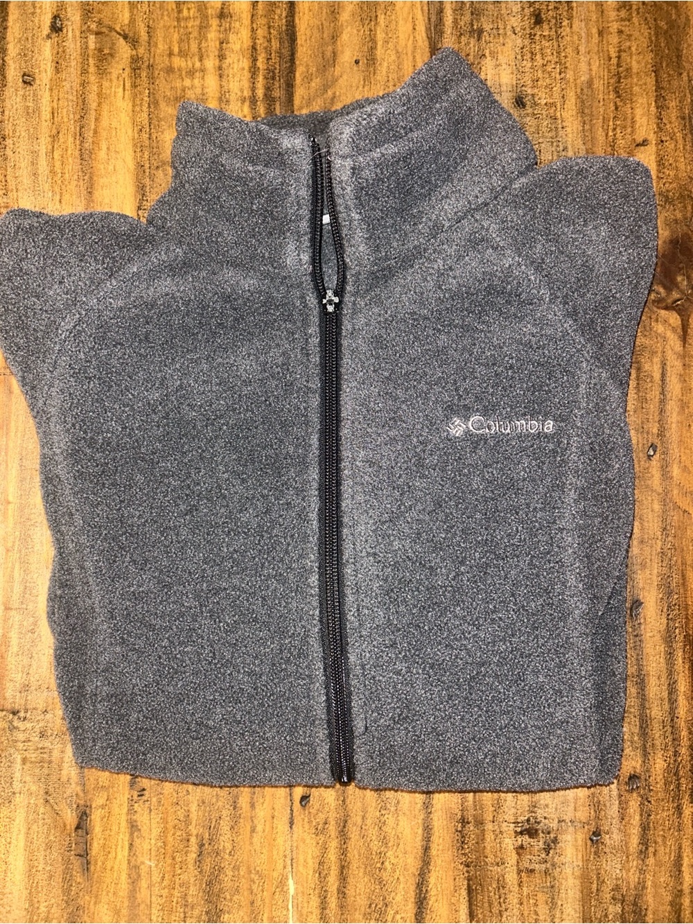 Columbia Medium Gray Full‑Zip Fleece Jacket with Zip Pockets